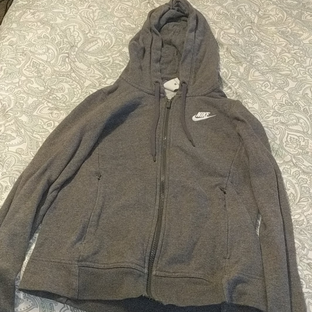 Nike sweater